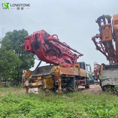 ব্যবহৃত 63m Zoomlion কংক্রিট পাম্প ট্রাক ওয়্যারলেস রিমোট কন্ট্রোল